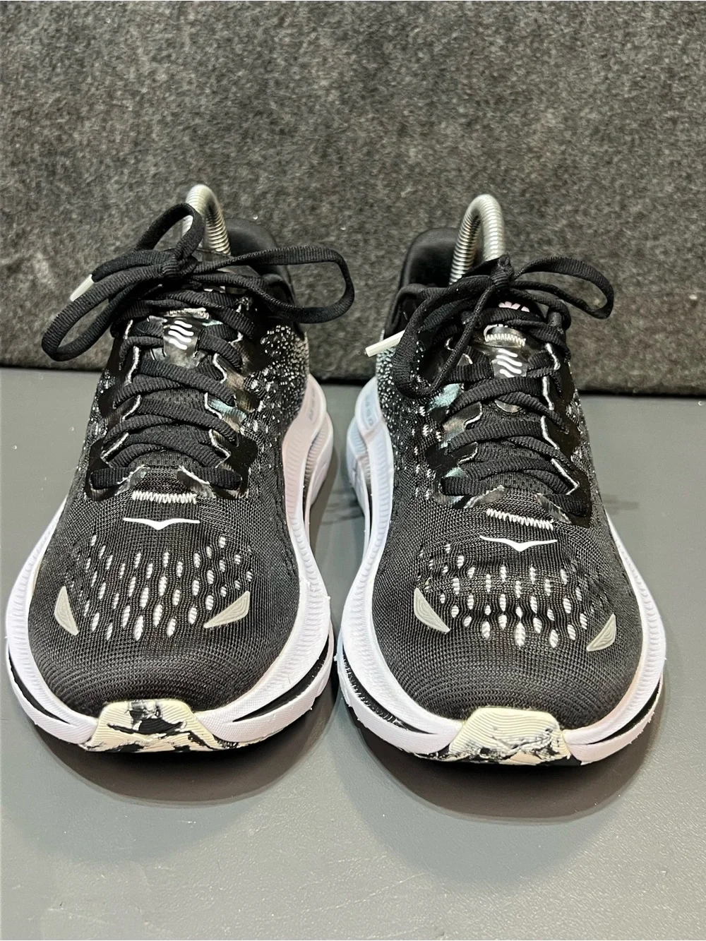 Hoka Kawana Womens Running Shoe - Size 7.5